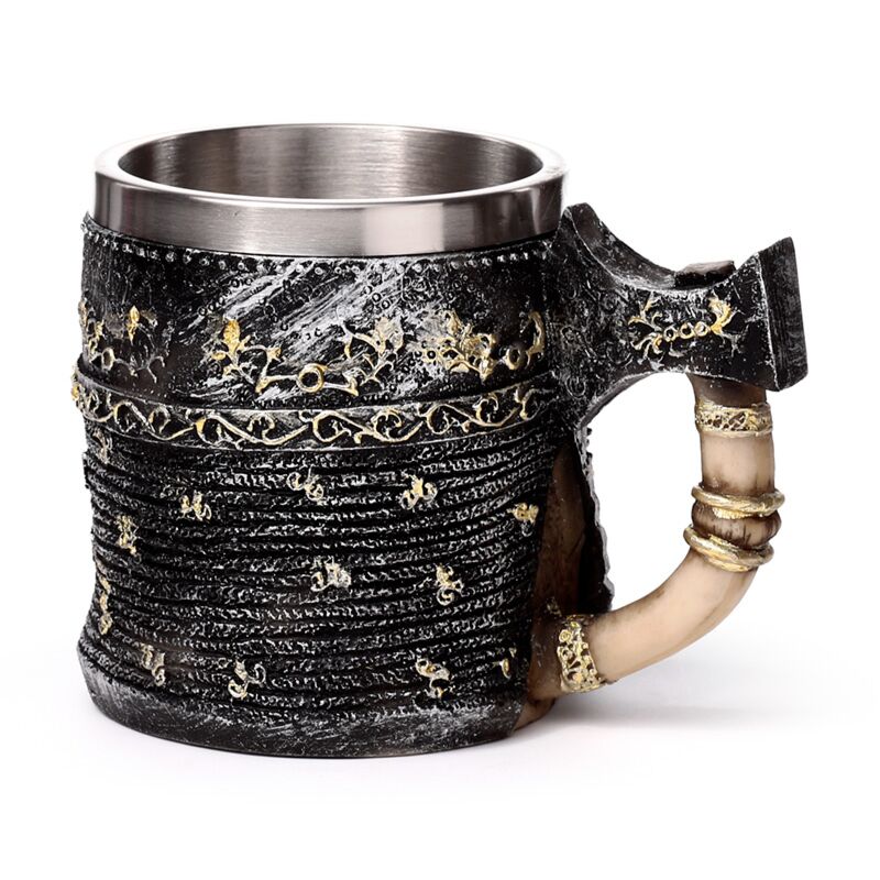 Axe Handle Armoured Skull Tankard - Image 4