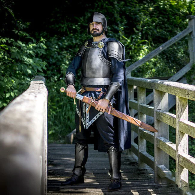 Dark Sentinel Armour Set - Image 3